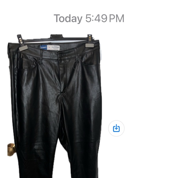 Old Navy Woman’s O.G.  High Ride Straight pleather Pant. Secret Smooth Pockets. - Picture 4 of 6